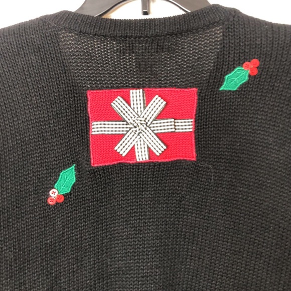 Bechamel Women's Black & Red Embroidery Christmas Sweater XL XLARGE PLUS SIZE - Picture 9 of 10